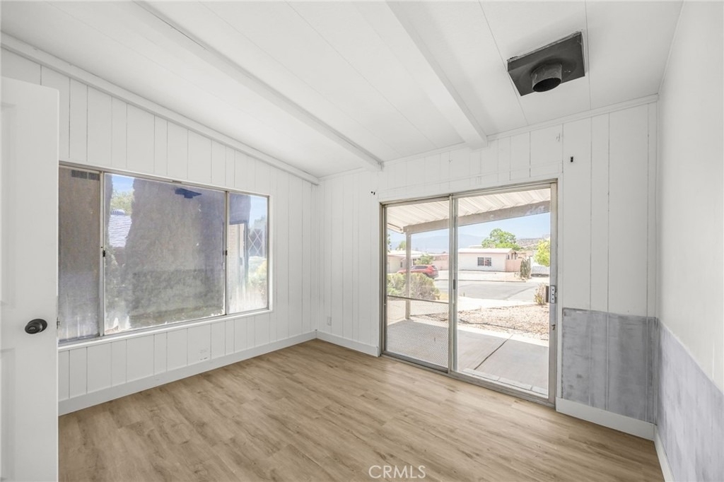 24040 Wheatfield - Photo 18