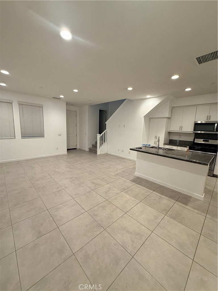 2625 Verna Drive - Photo 3