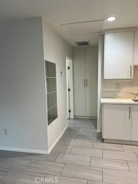 7758 Apperson - Photo 1