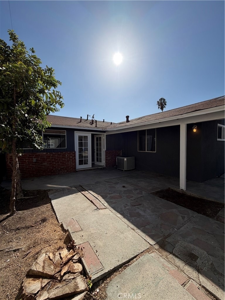 5595 Gardendale - Photo 16