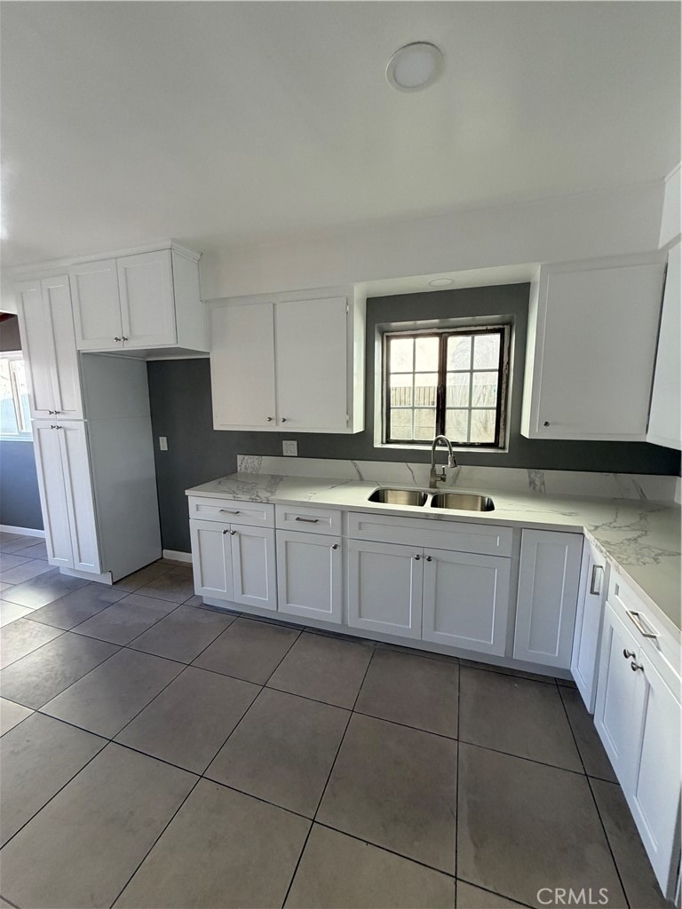 5595 Gardendale - Photo 13