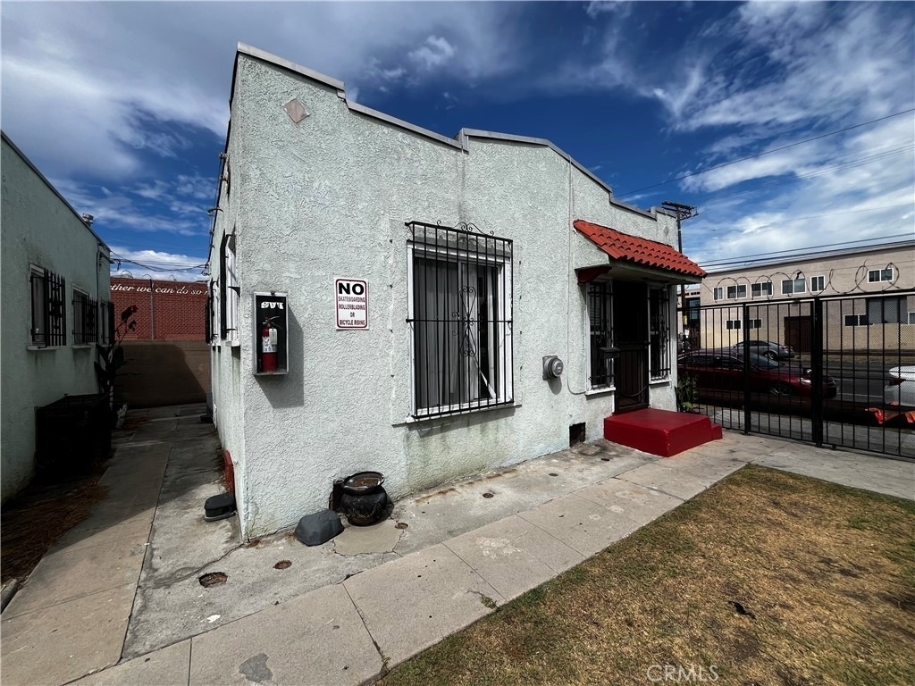 6325 S Figueroa Street - Photo 3