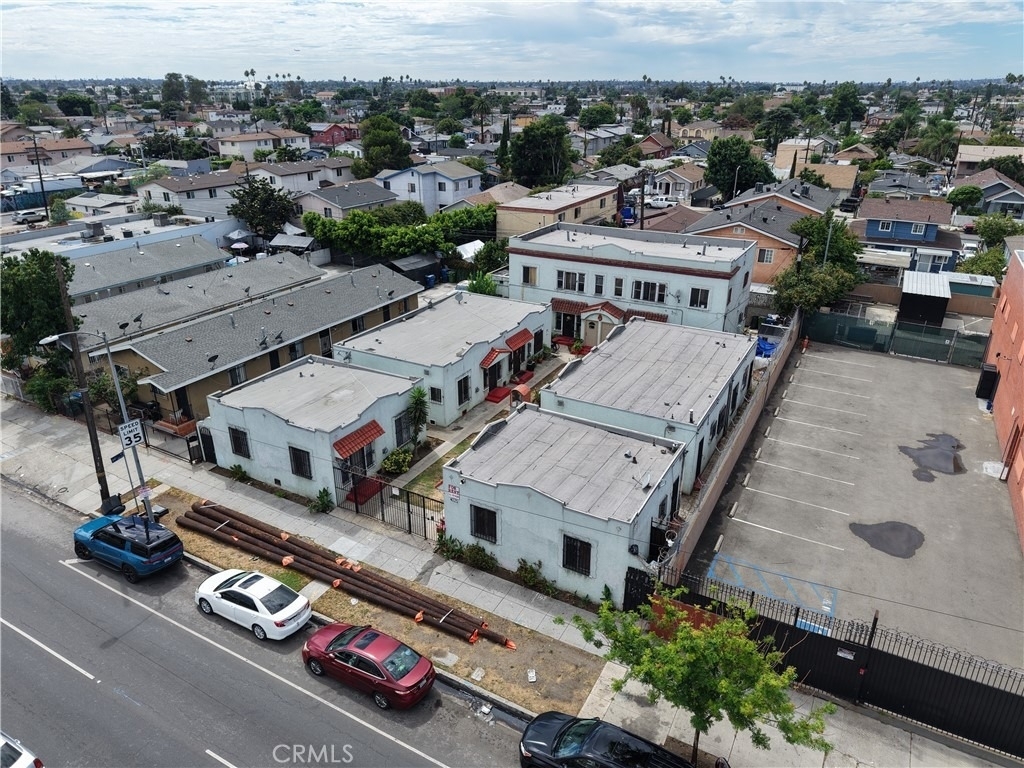 6325 S Figueroa Street - Photo 0