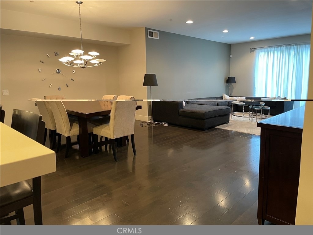 1411 N Detroit - Photo 9