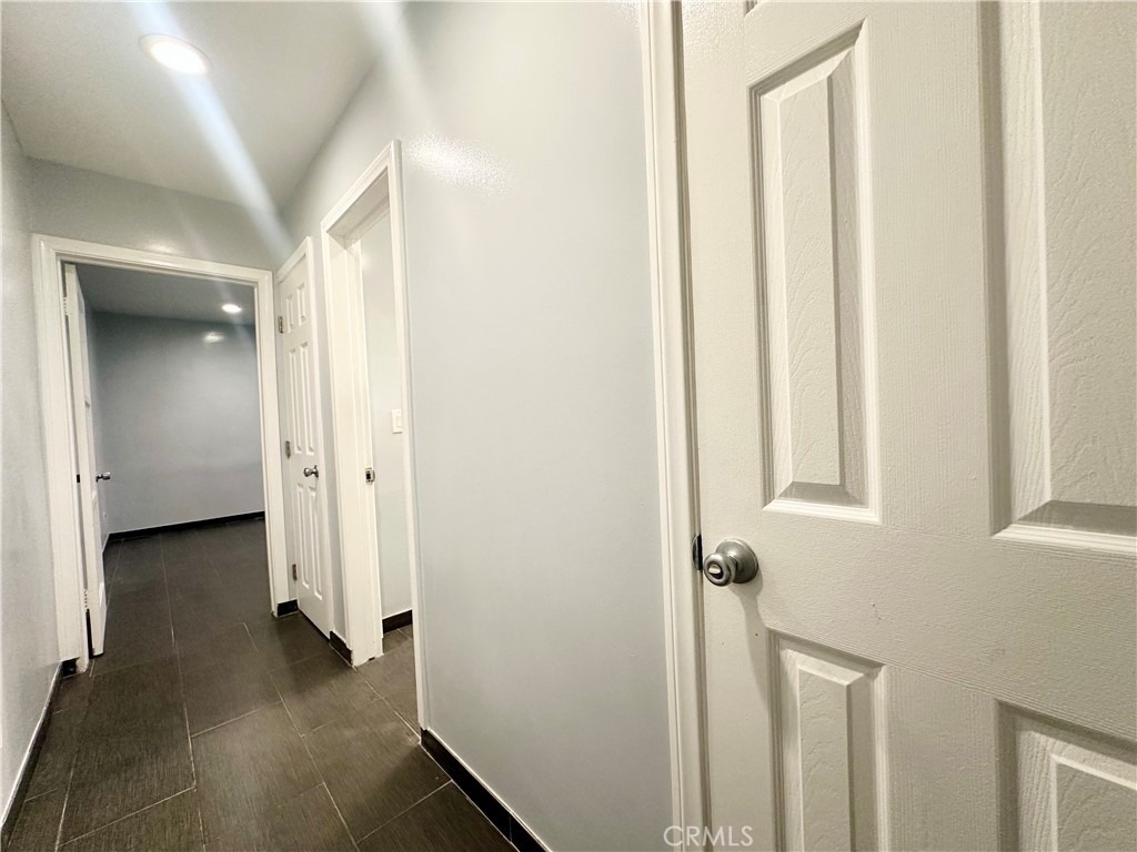 15746 1/2 Magnolia Boulevard - Photo 2