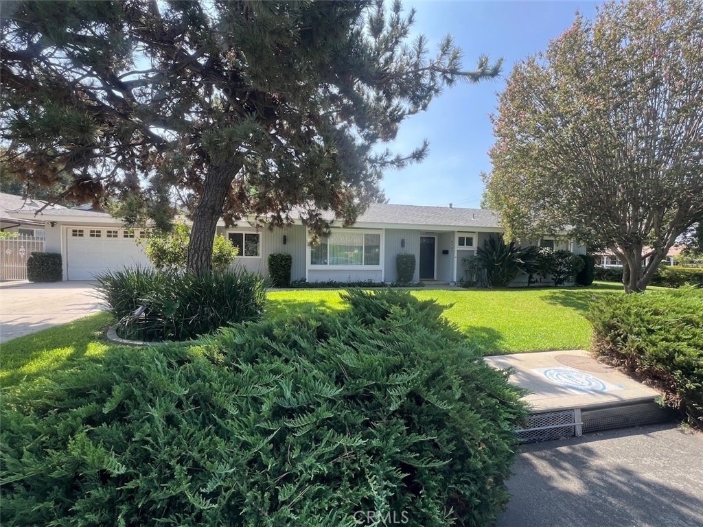 8706 Ardendale Avenue - Photo 0