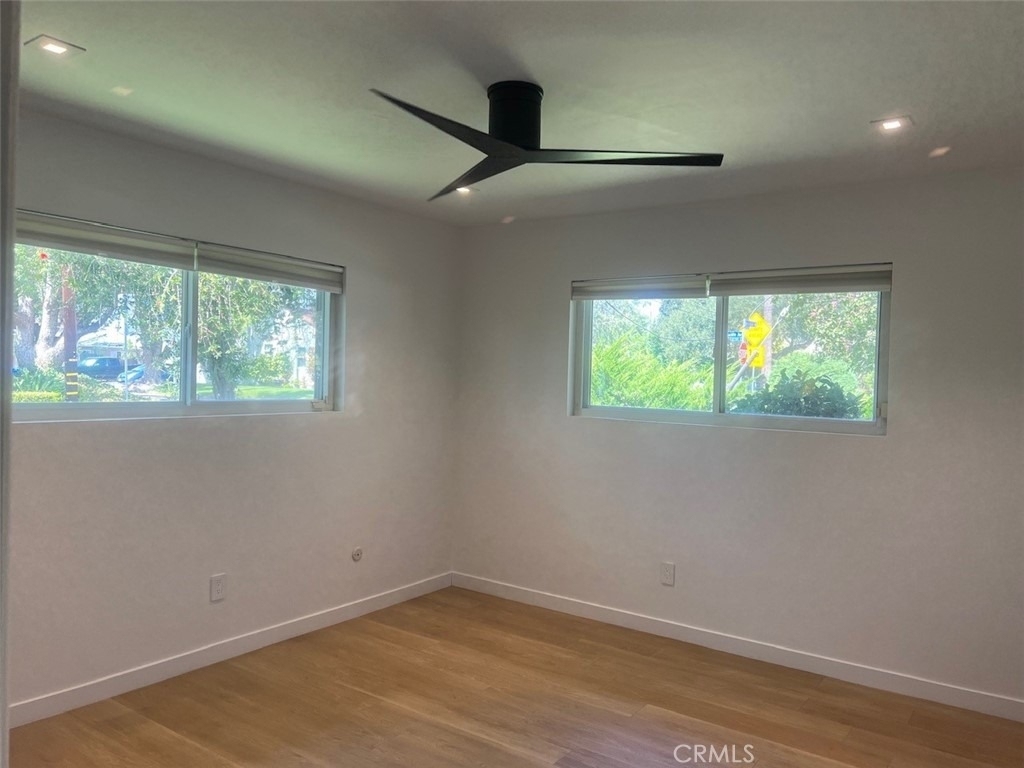 8706 Ardendale Avenue - Photo 12