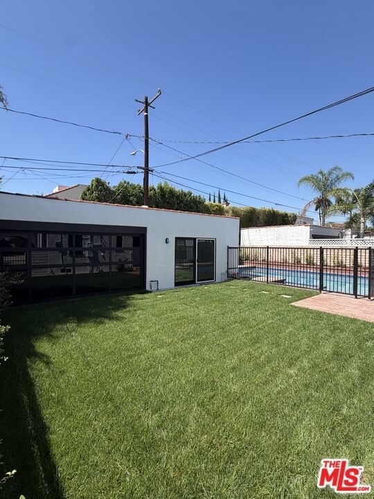 313 S Peck Drive - Photo 3