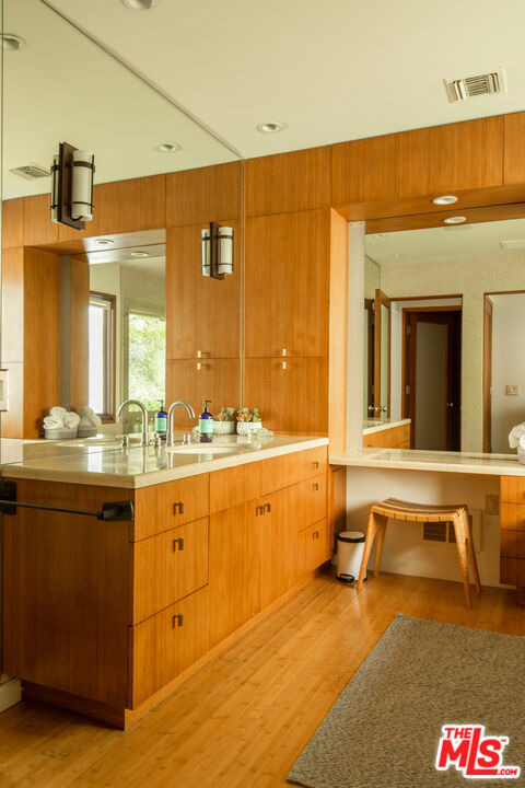 3626 Mandeville Canyon Road - Photo 28