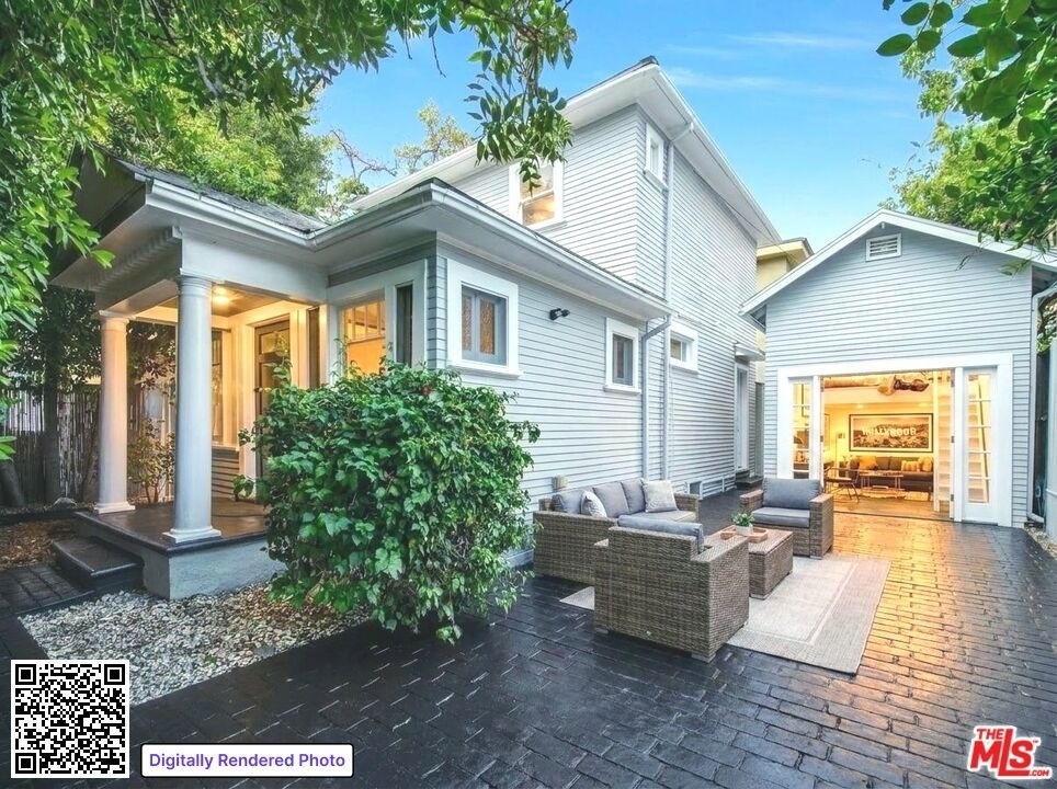 1546 N St Andrews Place - Photo 11
