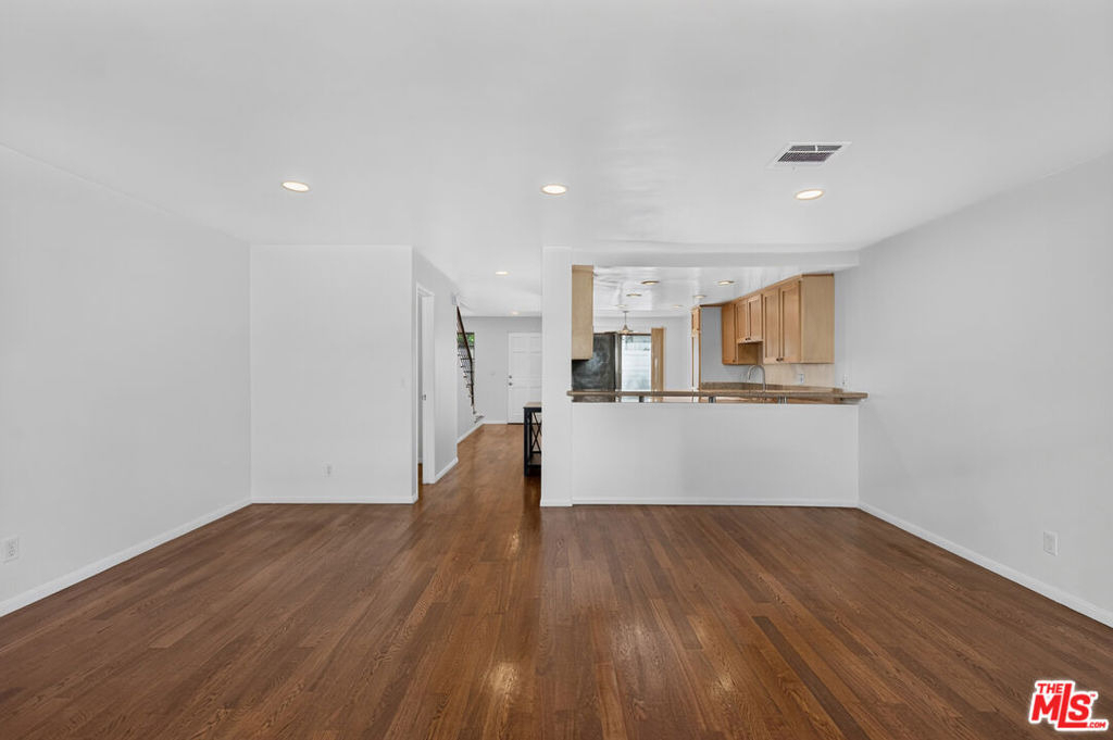 2519 Kansas Avenue - Photo 8