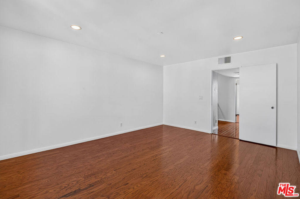 2519 Kansas Avenue - Photo 25