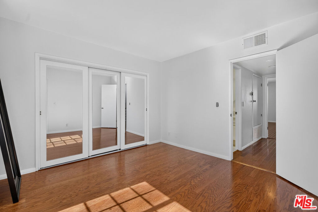 2519 Kansas Avenue - Photo 32