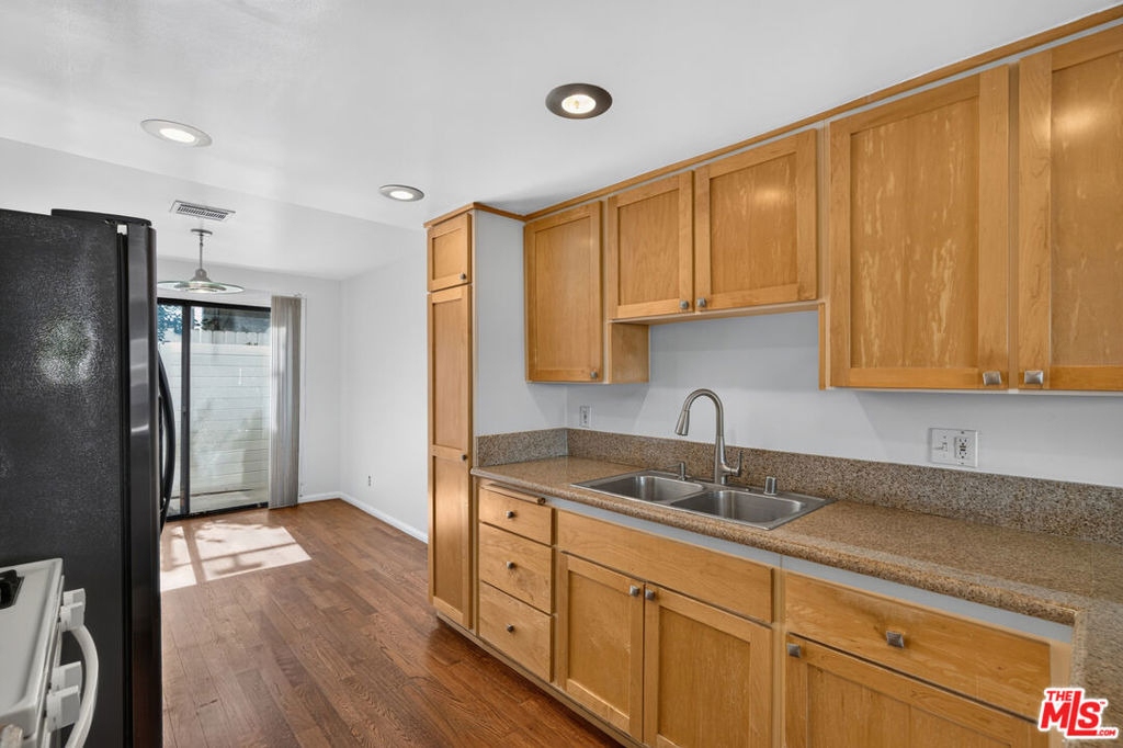 2519 Kansas Avenue - Photo 13