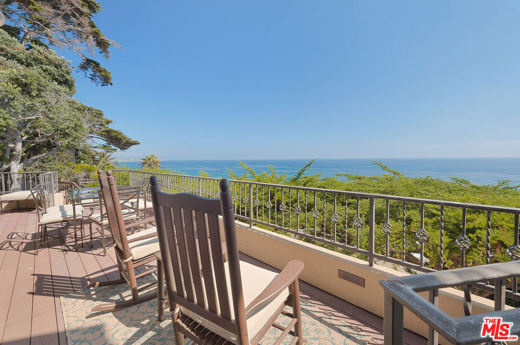 31776 Broad Beach Road - Photo 28