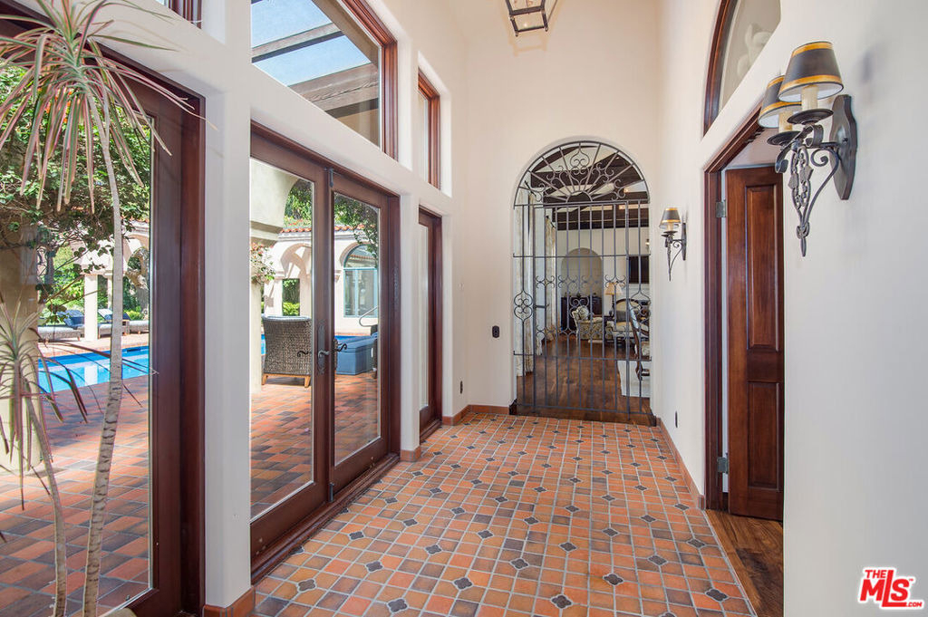 31776 Broad Beach Road - Photo 5