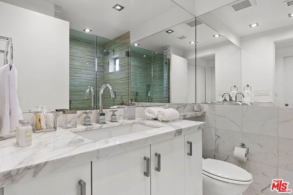 8954 St Ives Drive - Photo 26