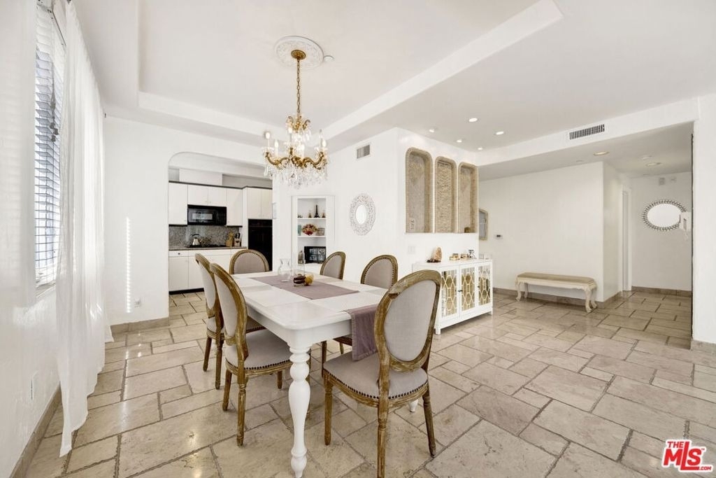 11952 Montana Avenue - Photo 4