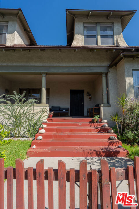 5555 Echo Street - Photo 3