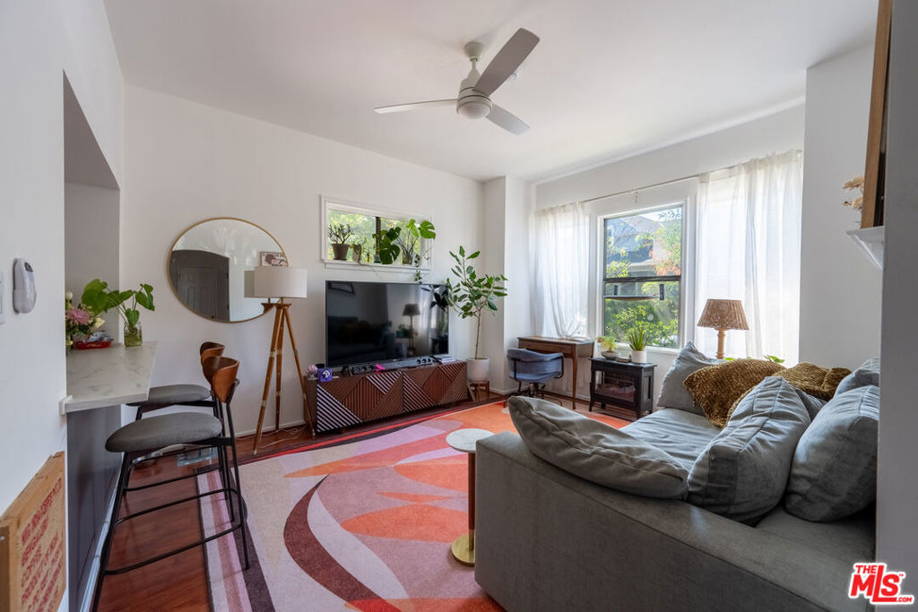 5555 Echo Street - Photo 8