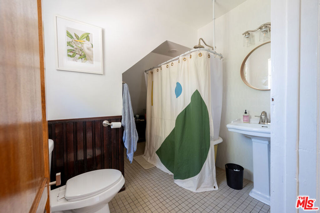 5555 Echo Street - Photo 13