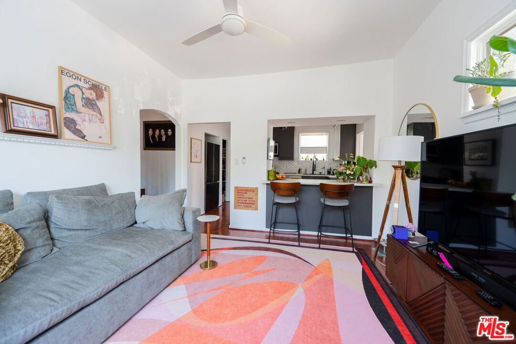 5555 Echo Street - Photo 6