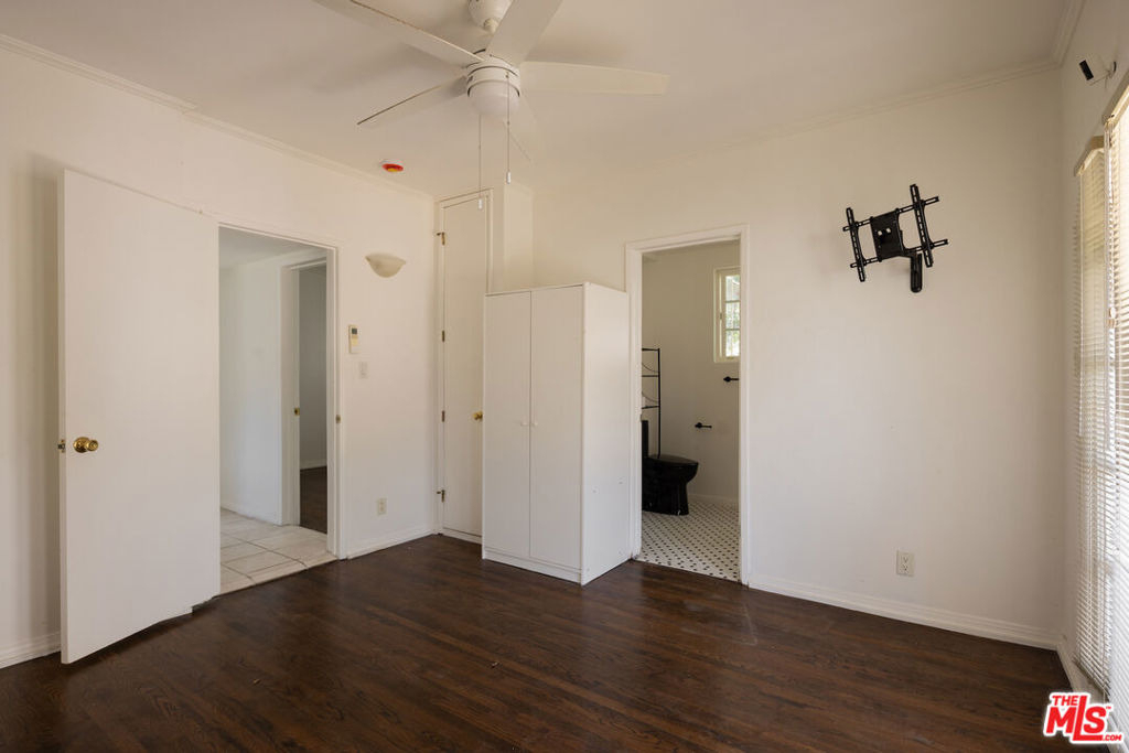 12844 Short Avenue - Photo 10