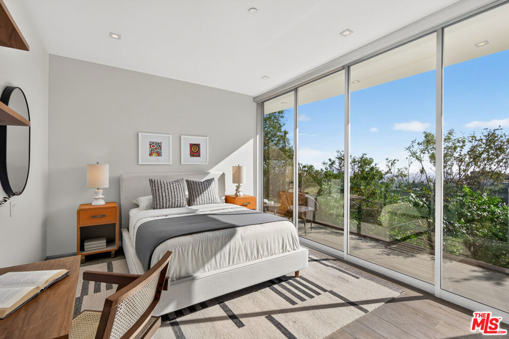 8760 Hollywood Boulevard - Photo 27