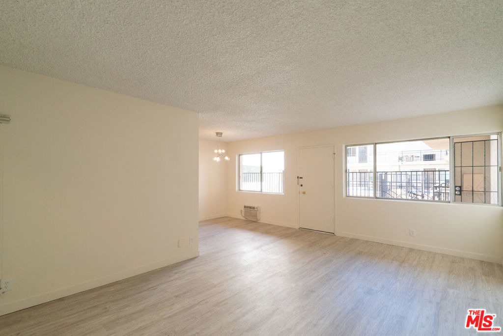 7548 W Hampton Avenue - Photo 34