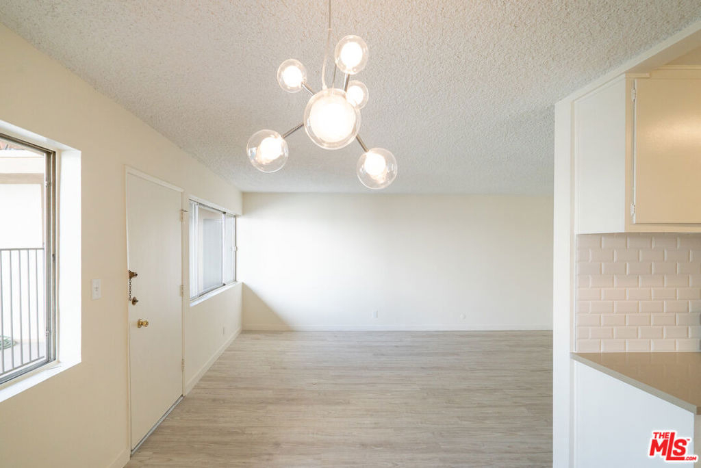 7548 W Hampton Avenue - Photo 5