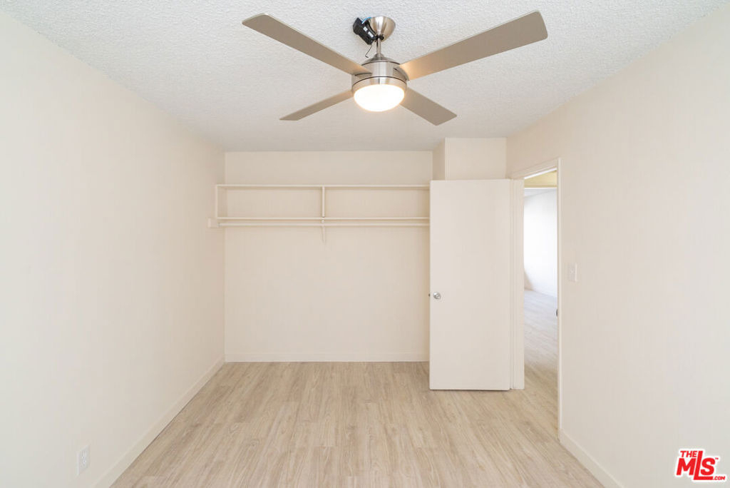 7548 W Hampton Avenue - Photo 51