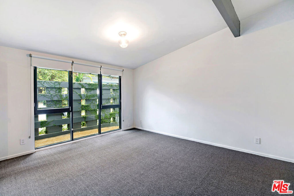 7560 Lolina Lane - Photo 25