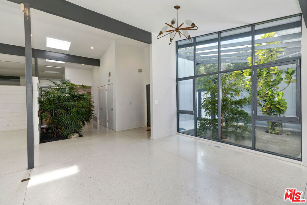 7560 Lolina Lane - Photo 14