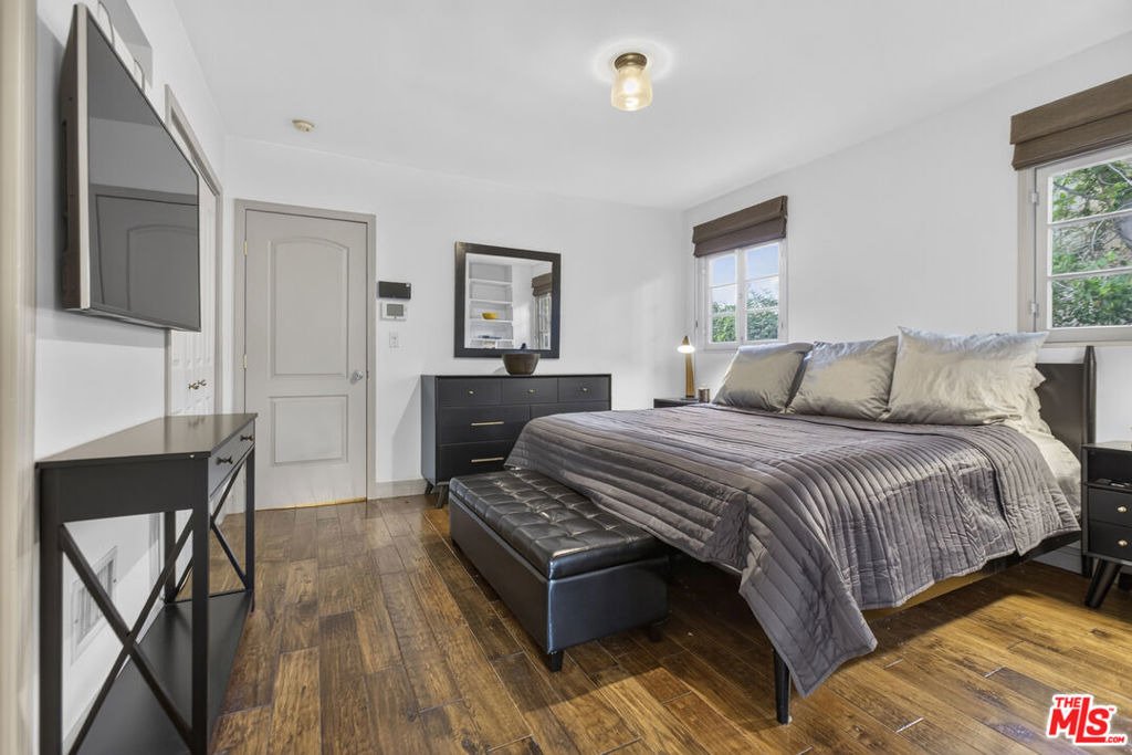 9002 Norma Place - Photo 23