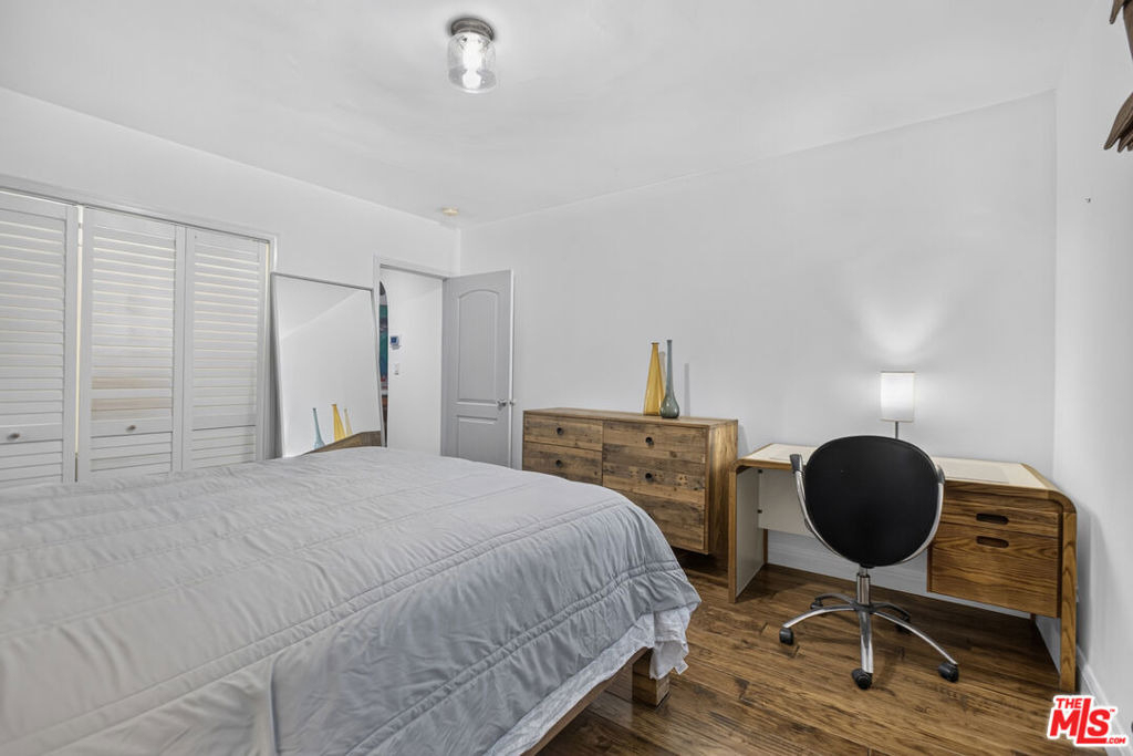 9002 Norma Place - Photo 27