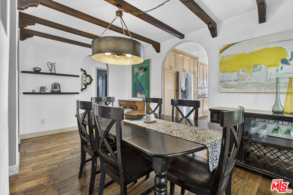 9002 Norma Place - Photo 11