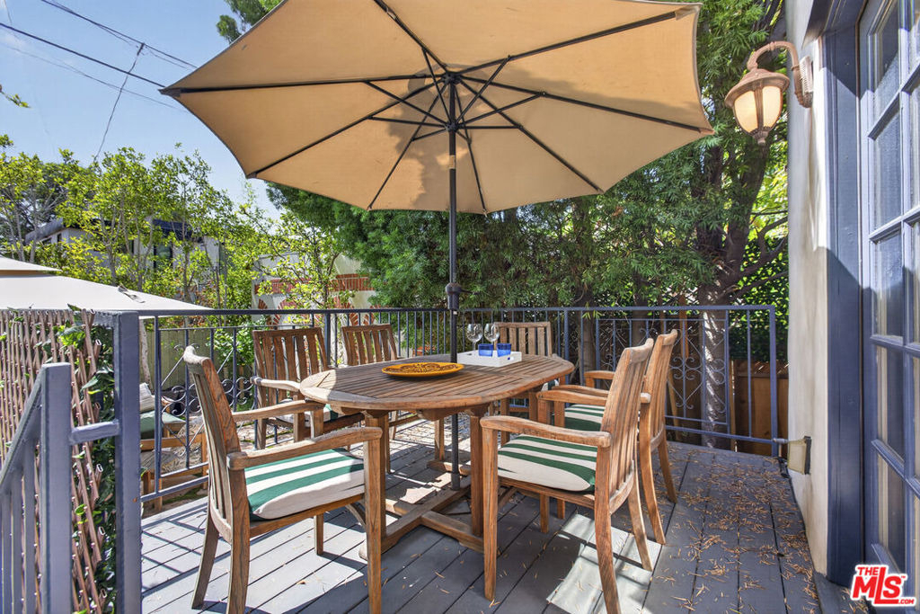 9002 Norma Place - Photo 17