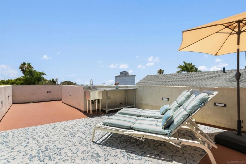 1834 Clove St - Photo 39