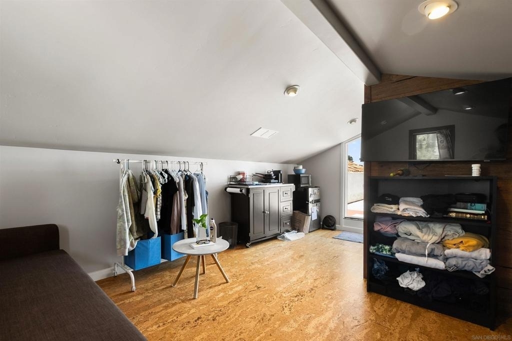 1834 Clove St - Photo 34