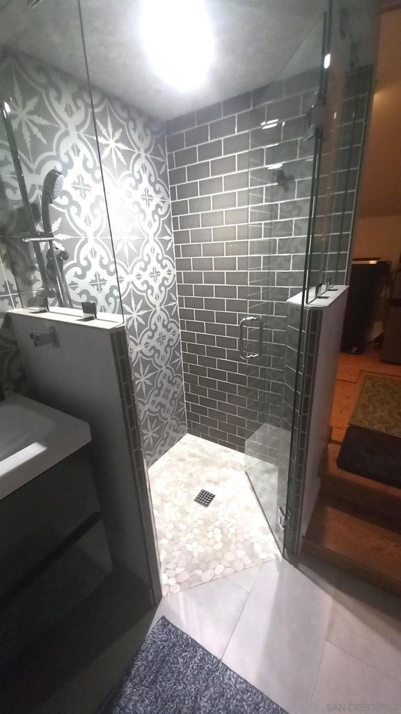 1834 Clove St - Photo 35
