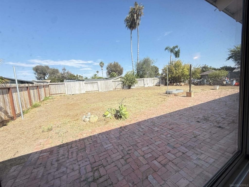 1741 Lahoud - Photo 22