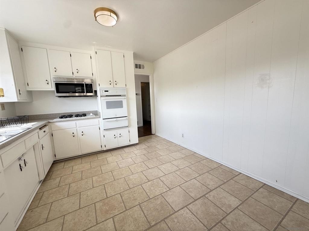 1741 Lahoud - Photo 28