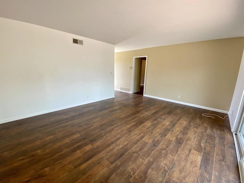 1741 Lahoud - Photo 5