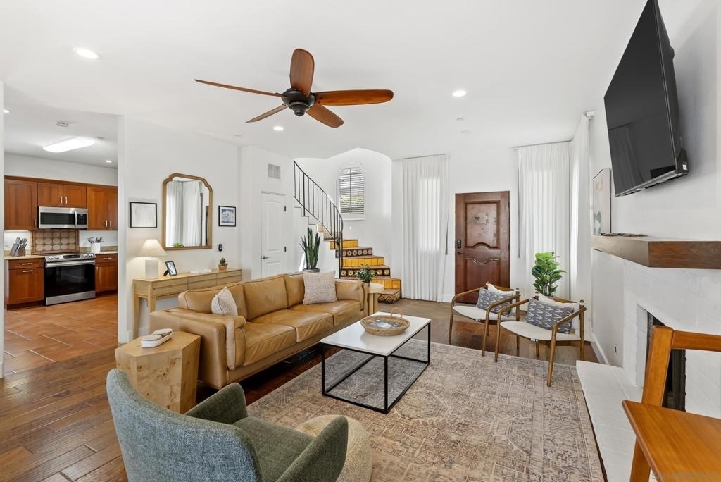 5622 Taft - Photo 4