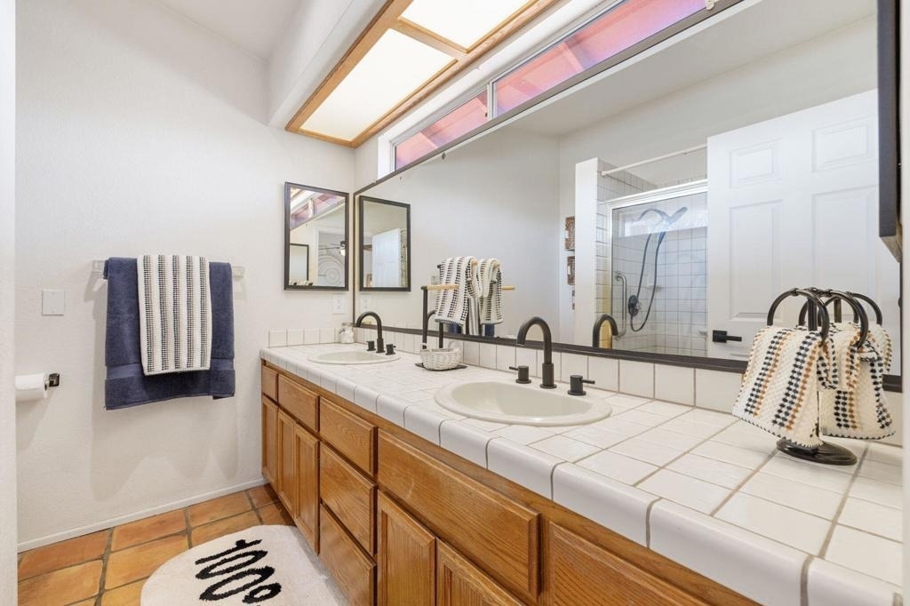 48638 Hepburn Drive - Photo 15