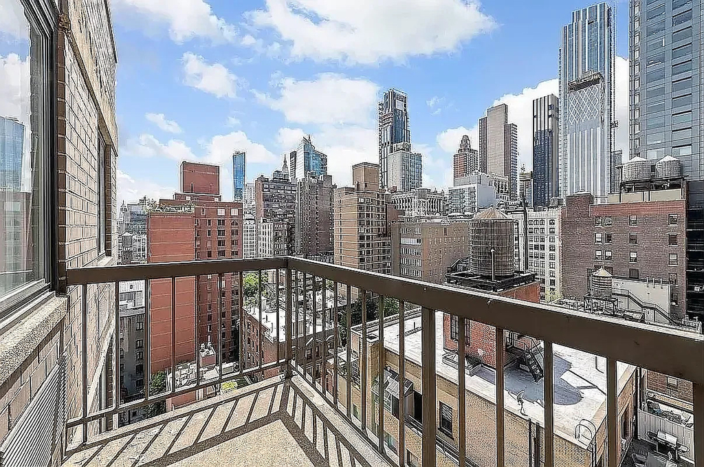 184 Lexington Avenue - Photo 8