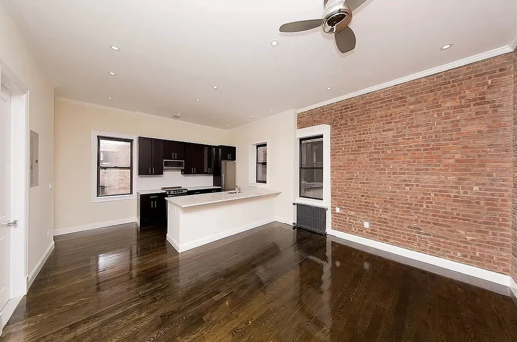 1377 Lexington Avenue - Photo 1