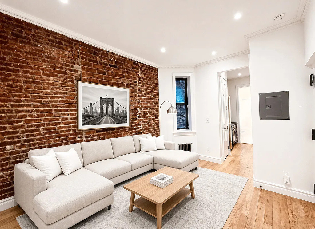 340 East 55th Street - Photo 0