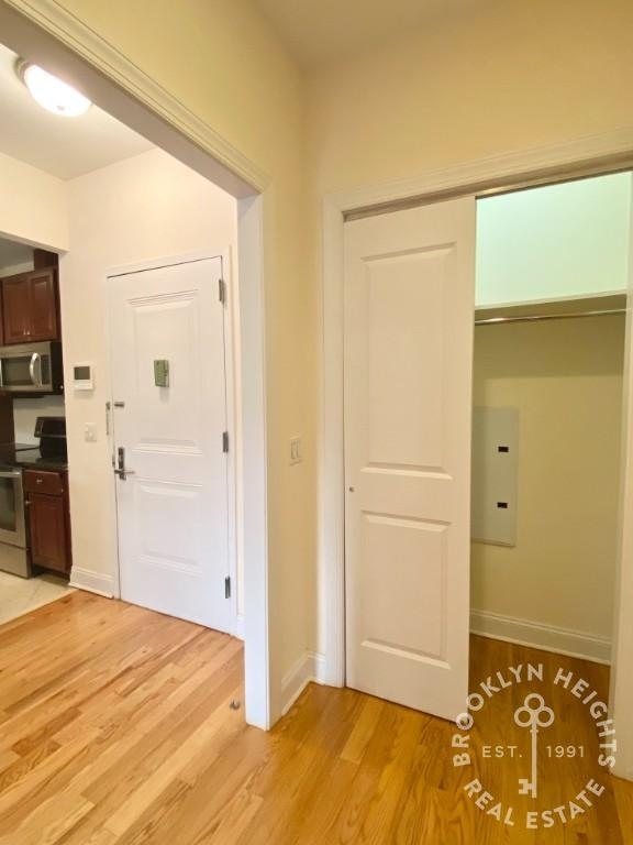 101 Clinton St. - Photo 9