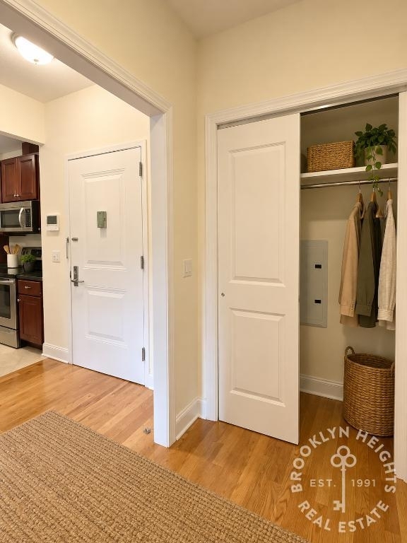 101 Clinton St. - Photo 4